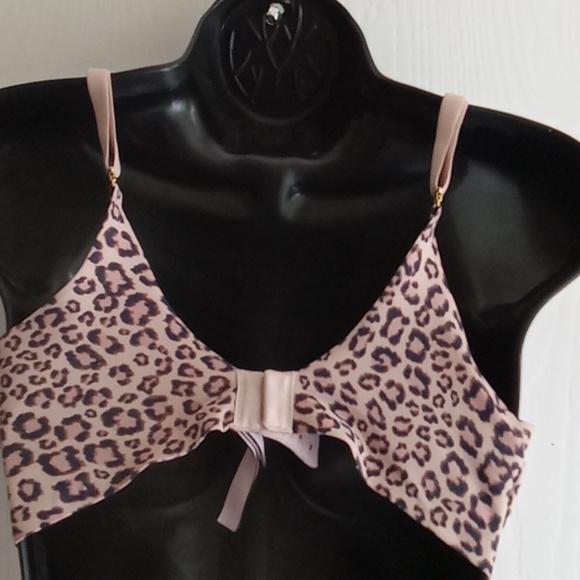 Victoria's Secret | Incredible Animal  Print Bra - Picture 5 of 7